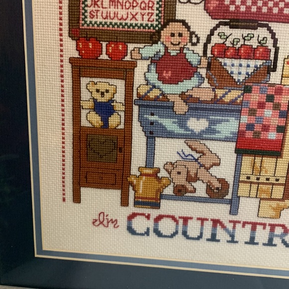 Vintage “I’m Not Cluttered, I’m Country” framed cross stitch picture - Picture 7 of 10